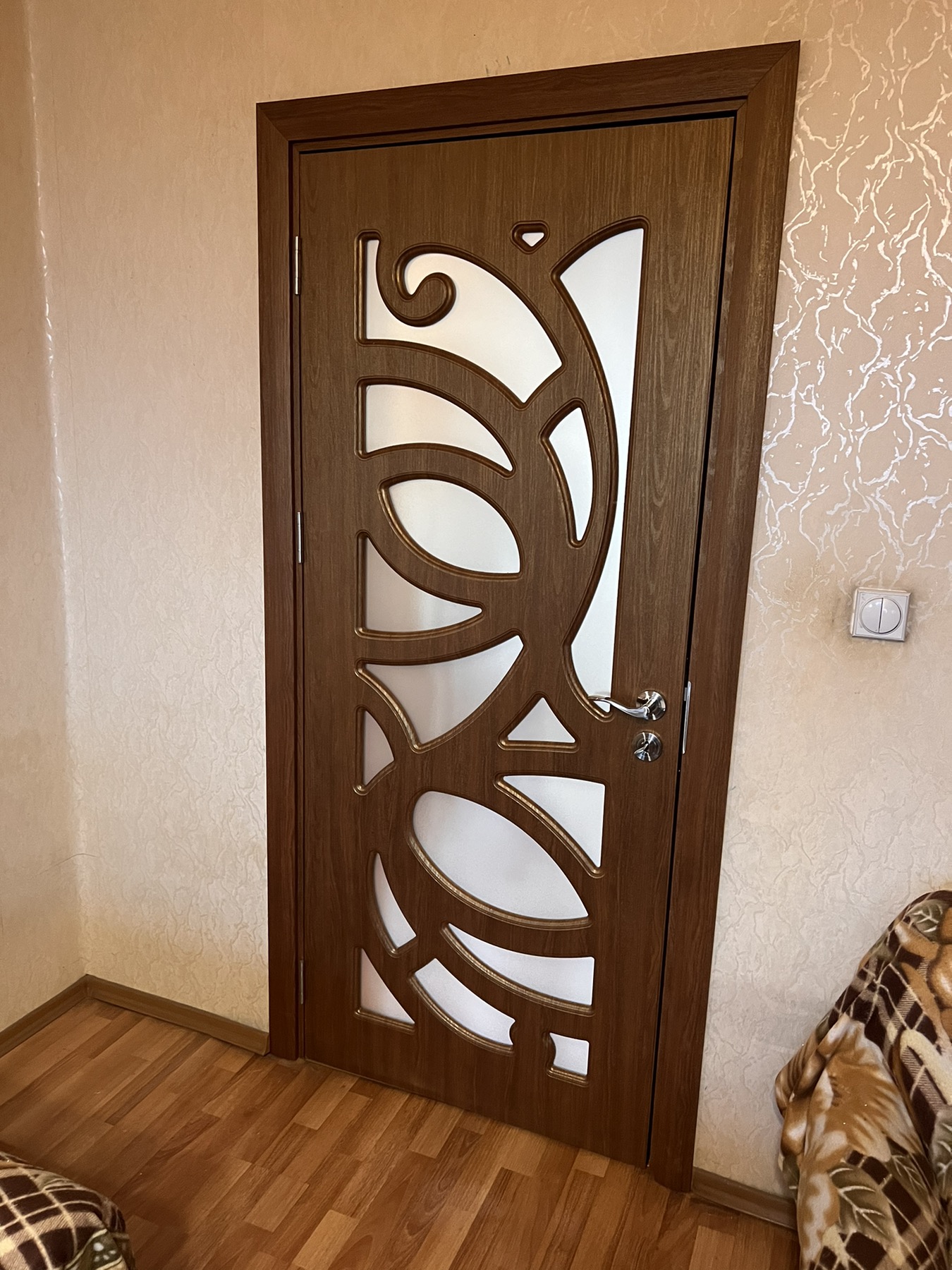поръчка на луксозна зелена интериорна от Best Doors